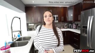Stepmom MILF Melanie Hicks helped out with sons big boner problem