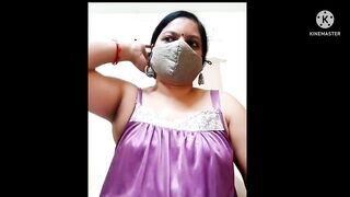 Marathi Divya aunty on webcam show and dirty talking with nude dance