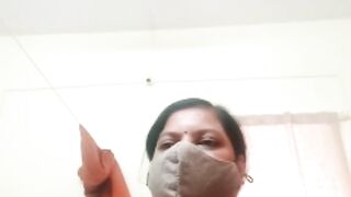Divya aunty ki live video call
