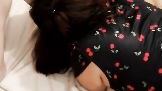 Perfect blowjob from chubby pinay wife