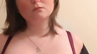 Mom with tattoos bored in yoga pants