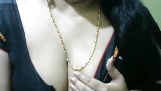 Desi Indian Seema aunty ki jawani