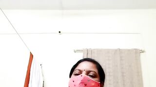 Desi Indian Divya aunty webcam video Desi Indian married aunty videos
