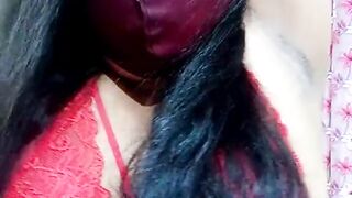 Desi Indian Mallu aunty nude webcam show