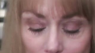 Nasty Pussy Mama Facial Housewife