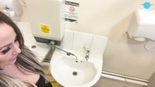 Come with Me to pee