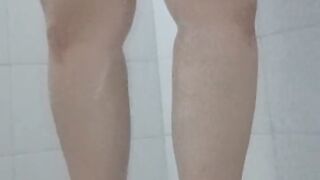 My stepmother records herself while she masturbates