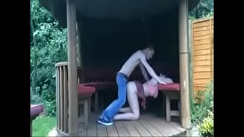 Mom Sucking and Taking Teen Sons Cock While Clueless Dad Cooks ...