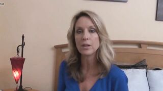 Amateur mature stepmother - fuck to orgasm