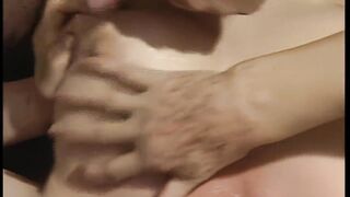 Vintage porno Deutsch! Oma muss putzen gehen um die miete zu bezahlen, wass sie da sonst noch tut musst du dir ansehen!
