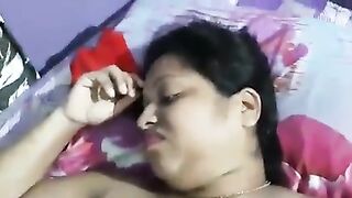 Allapu gedara auntie