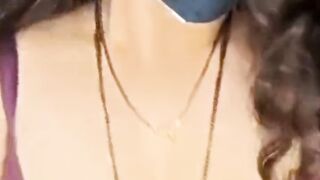 Desi Indian aunty ki jawani kya mast figure and dirty talks