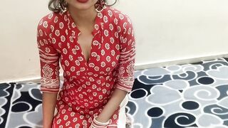 Desi Indian village bhabhi ne khula parlour officer ko Rishwat na Dene par aapni gaand marwai xxx Hd in Hindi audio