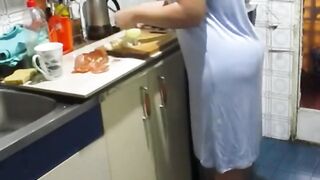 Mature mom without panties, homemade, amateur