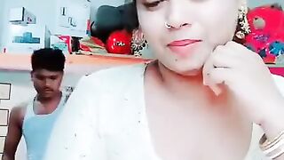 mere boobs