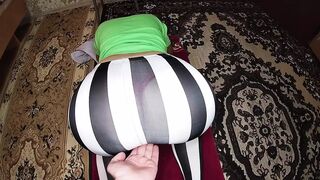 he took off the striped tights from the ass of a mature woman and fucked her in the anal