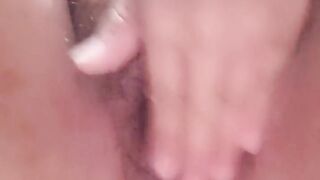 Close up pussy....who wants my pussy Daddy??i want to fuck you Daddy