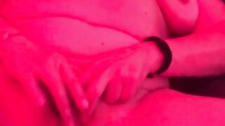 Femme mure Belgique qui se touche et je film,elle aime