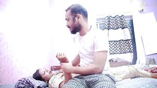 Makan malik ne kari apni naukar ki jamkar chudai
