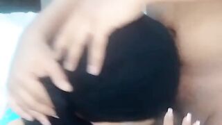 Mature 60 year old lady giving a rich blowjob