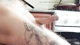 FAT WOMAN CLOSE-UP FINGERING MY COCK BEFORE CUMSHOT