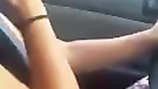 mastrurbating while driving