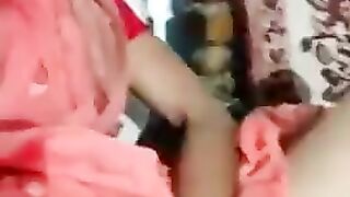 Indian sexy aunty