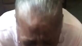 Come and grandma mouth for the $20