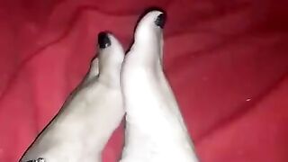my aunt sends me video