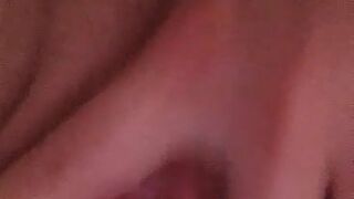 russian mature pussy masturbation
