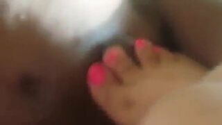 COCO BBW TOES PUMPS THE CUM OUTTA SHORTYS PENIS