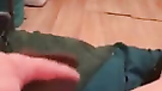White girl squirt with black cock 2