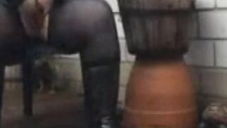 Mature step moms piss! Amateur mix