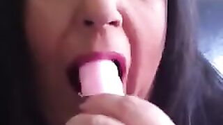 Mature SLUT