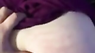 Kopftuch Putzfrau spricht arabisch beim Sex