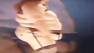 SeXXXy CuRvEs on a Body Built for Pleasure