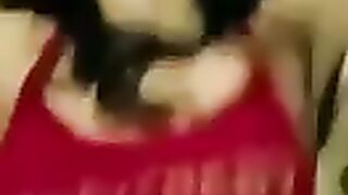 Esmer sikilmenin tadini cikariyor