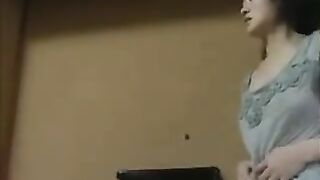 Japanische Milf Mom Ehefrau