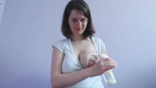 Breast milk pumping. 2017 1