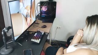 I Found My Step Sister Watching Porn And I Ended Up Fucking Her Very Hard